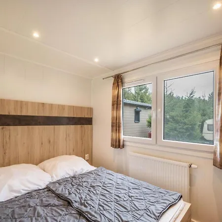 Mobilheim Mit Terrasse By Interhome *